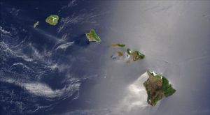 800px-Hawaiian_Islands_satellite